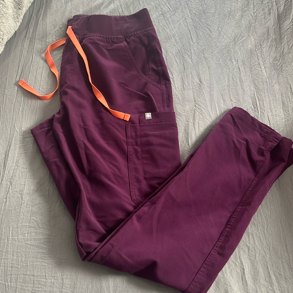 Yola scrub pants